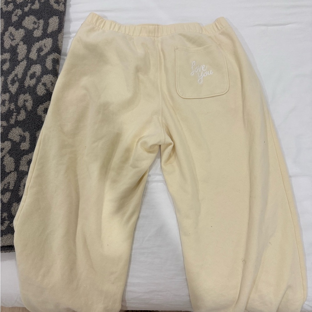 HOLLISTER SIZE L BUNDLE